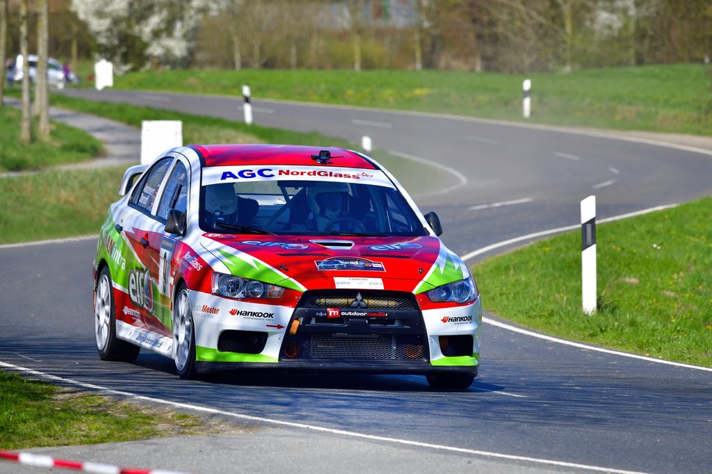 Steen Andersen og Henrik Dernoff satte fjerdehurtigste tid af alle på prøve 1 i deres Mitsubishi Lancer Evo X i Cimbern Rallye, men på prøve 2 var det slut
(Foto: Michael Eisenberg)